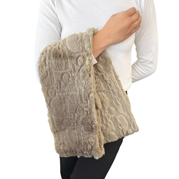 Christian Dior Vintage Trotter Monogram Logo Fur Scarf Shawl Olive [105195] - Picture 3 of 10